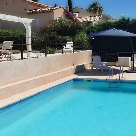 Du Paradis Apartment *